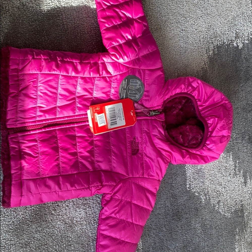 NWT the north face baby jacket pink size 12-18